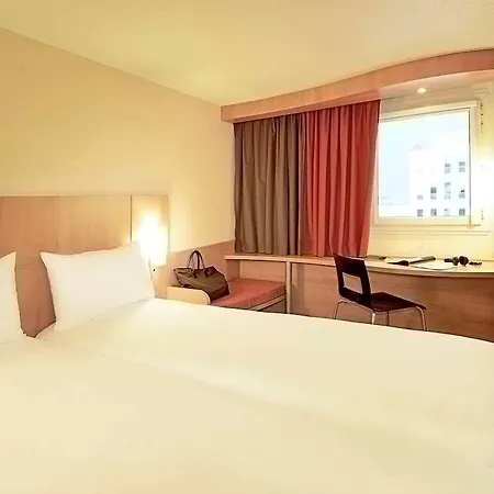 Orly Aeroport 3 Etoiles Hotel Rungis