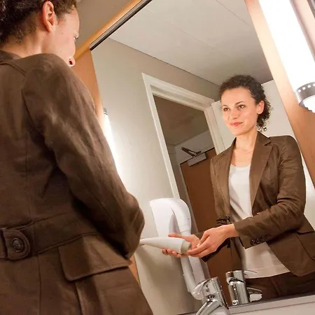 Hotel Orly Aeroport 3 Etoiles 3*